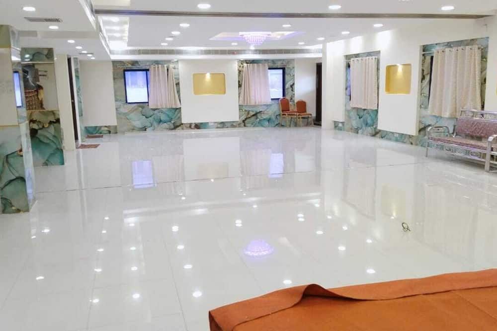 The City Park Hotel - Hyderabad - Hành lang