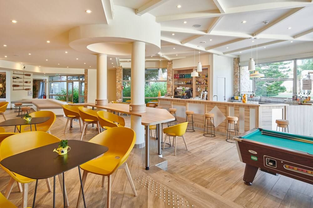 كلوب فاكونس بلو بلان سيد