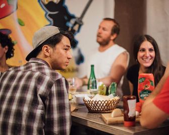 Whole Wide World Hostel - Zagreb