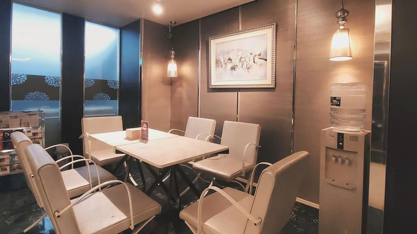 ويل جاردن هوتل