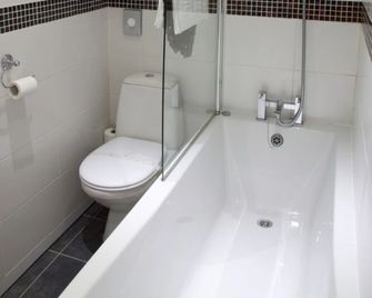 The Oakhouse Hotel - Axbridge