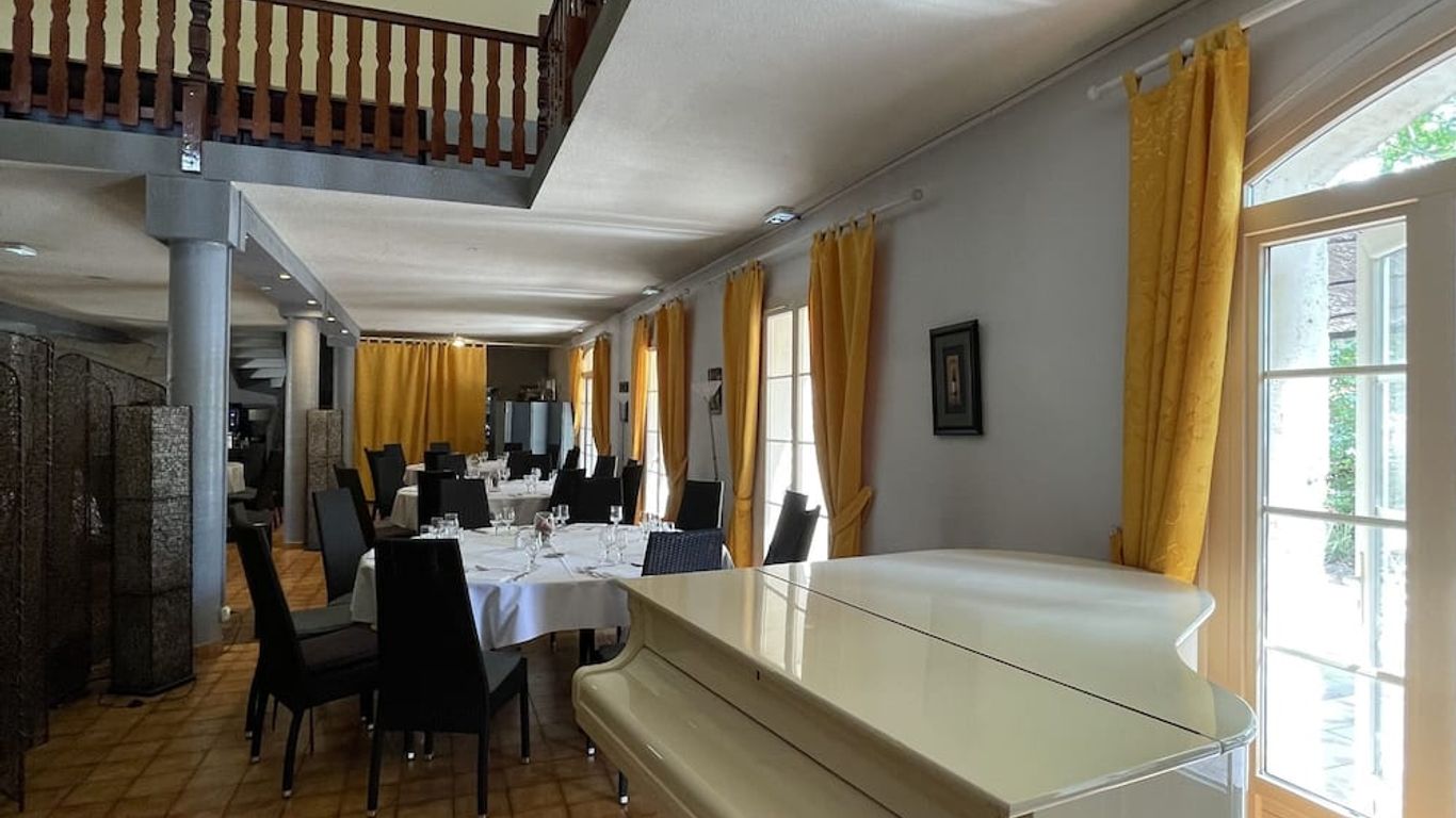 Le Clos De L Aube Rouge