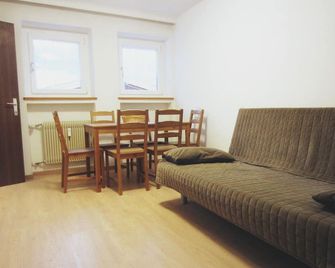 Super Franz's Economy Resort · free private parking, 51m², max. 6 guests - Vipiteno - Dining room