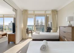 Northpoint Apartments - Port Macquarie - Bedroom