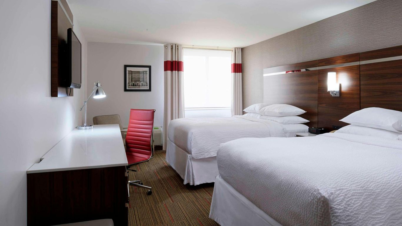 底特律諾維福朋喜來登酒店