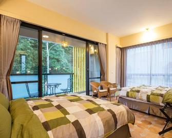 A walk in the mist - Lugu Township - Bedroom