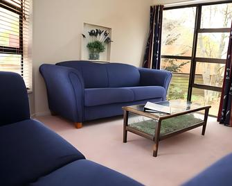 Tussock Grove Boutique Hotel - Ohakune - Oturma odası