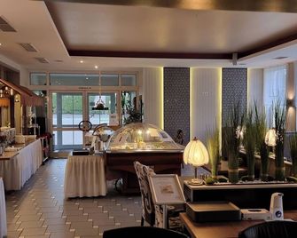 Hotel Rhöner Land - באד קיסינגן - מסעדה