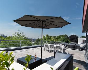 The Suites Rainvilleterrasse - Hamburg - Balkon