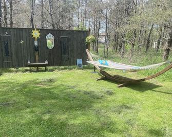 Cohen Glamping Tent, Hepworth, 3 Wooded Acres - Sauble Beach - Patio