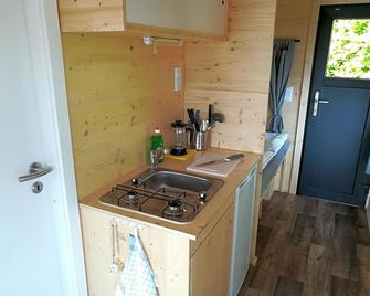 Gästehaus Schloss Plaue - Brandenburg an der Havel - Kitchen