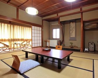 阿度瑪雅日式旅館 - 田邊市