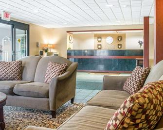 Comfort Inn & Suites Maumee - Toledo (I80-90) - Maumee - Lobby