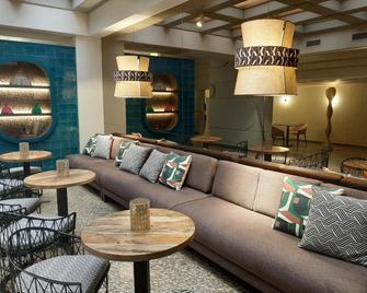 Hotel Corona de Castilla Burgos - Burgos - Lounge