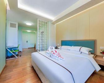 Bavaria Pullaton Hotel Heyuan - Che-jüan - Ložnice
