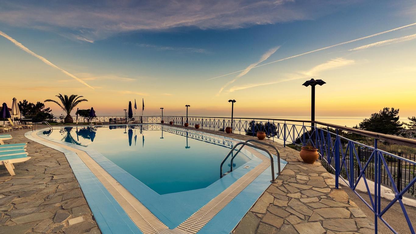 Karras Star Hotel