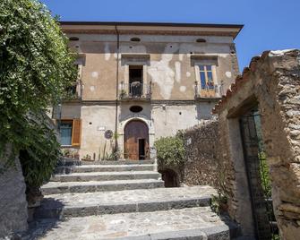La Casa sul Blu Albergo Diffuso - Pisciotta - Edificio