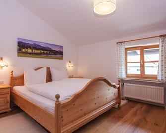 Fewo Schoenes Ammertal - Oberammergau - Bedroom