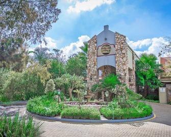 Afrique Boutique Hotel O.R. Tambo - Boksburg - Будівля