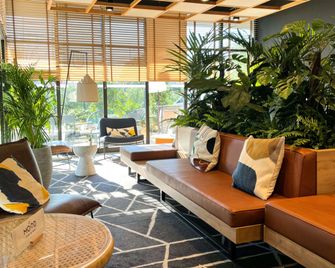 Ibis Lunel Petite Camargue - Lunel - Salónek