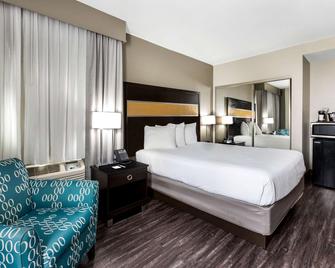 La Quinta Inn & Suites by Wyndham San Diego Mission Bay - San Diego - Bedroom