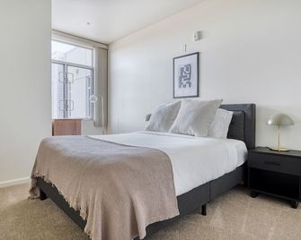 Lovely Palo Alto 2BR w/ AC, Pool & W/D, walkable location, by Blueground - بالو التو - غرفة نوم