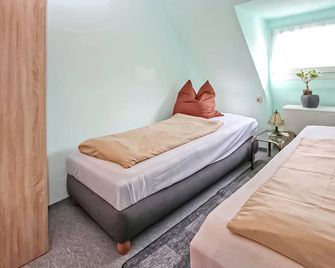 Ferienwohnung Torgelow - 토겔로브 - 침실