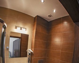 Boutique Hotel's I Milionowa - Łódź - Baño