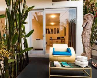 Tamoa Boutique Hotel - Pemenang - Patio