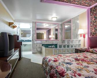 Downbeach Inn - Atlantic City - Schlafzimmer