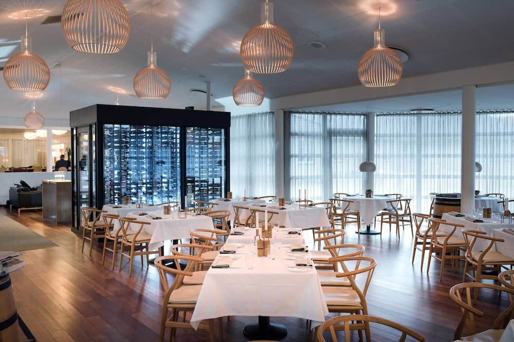 كولور هوتل سكاجين