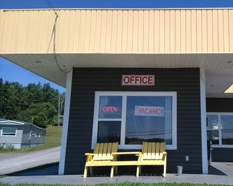 Oasis Motel - Antigonish - Budova