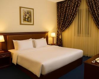 Dream Palace Hotel - Ajman - Bedroom