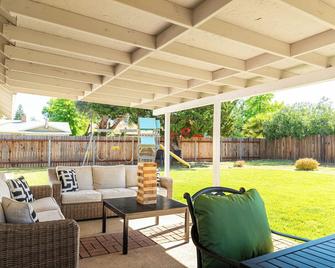 Casa Encanto - Stylish, Clean & Relaxing Hidden Gem - Citrus Heights