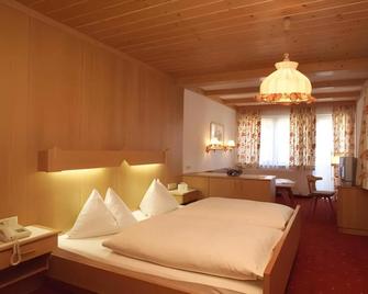 Hotel Martini - Kaprun - Habitación