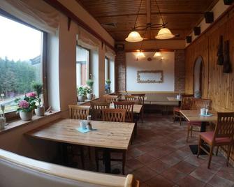 Karawanken Lodge - Finkenstein am Faaker See - Restaurante