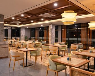 Laska Hotel & Resort Ciater - Ciater - Restaurante