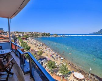 Amasra Sahil Otel - Amasra - Балкон