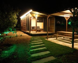 Cozy chalet with WiFi, AC, fitness room in charming Beirut - Beyrouth - Patio