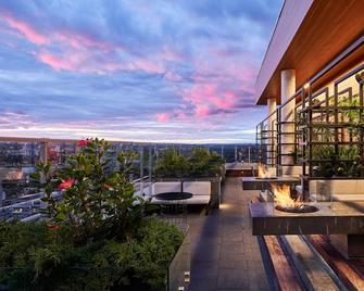 Andaz Ottawa Byward Market-a concept by Hyatt - אוטאווה - מרפסת