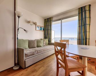 Résidence Les Océanes - maeva Home - Appartement 2 pièces 6 personnes Confort - vue mer MAE-9582 - Pornichet - Wohnzimmer