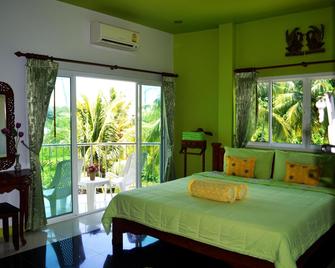 Sairougn Seaview Hotel - Ban Khlong Muang - Bedroom