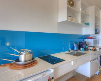 Atherton Motel - Atherton - Kitchen