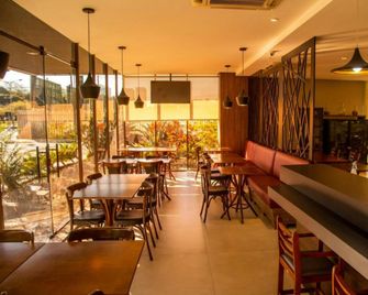 Blue Tree Towers Millenium Porto Alegre - Porto Alegre - Restaurant