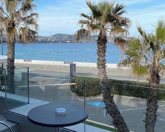 Hôtel La Plage - Sainte-Maxime - Balcony