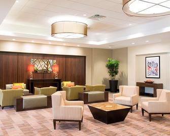 DoubleTree by Hilton Hotel Grand Rapids Airport - Grand Rapids - Sala de estar