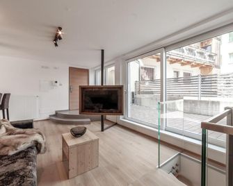 Dolomite Apartments Winklwiese - Innichen - Wohnzimmer