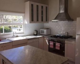 Craigend, Leura Mall - 3 Mins Walk to Shops - Leura - Keuken