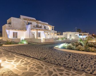 ناكسوس فينست هوتل آند فيلاس - ناكسوس - مبنى