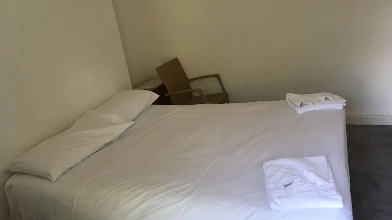 Wellingborough Guest House